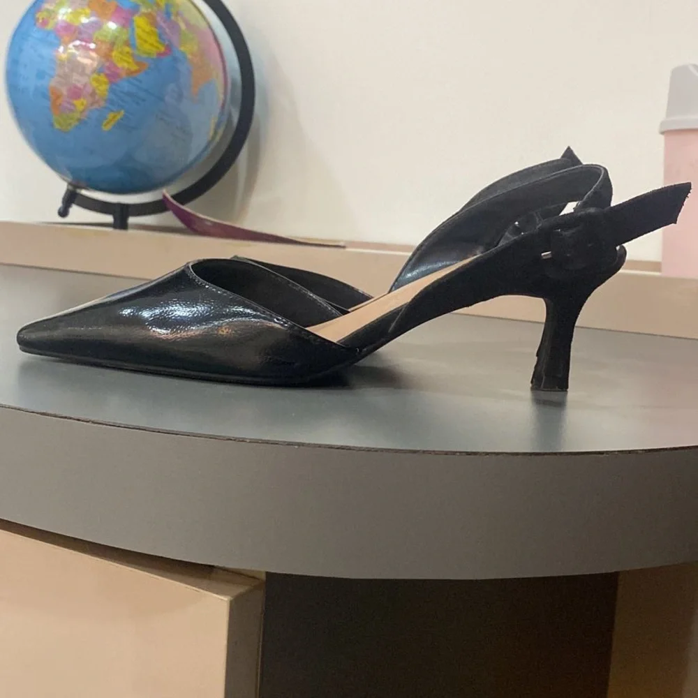 Marks n sponsor heels - Picture 3 of 3